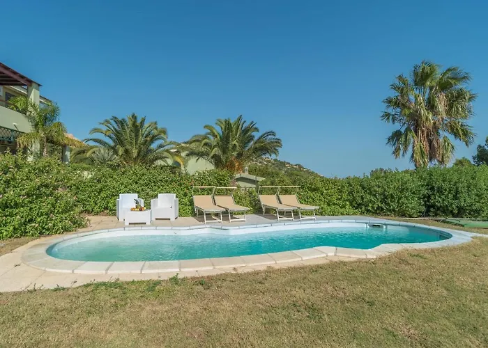 Apartman Stella Con Piscina Comune - Rei101 By Interhome Costa Rei