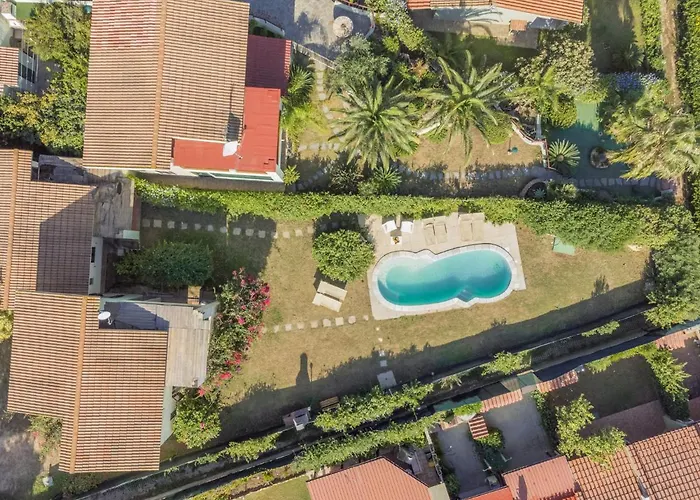 Apartman Stella Con Piscina Comune - Rei101 By Interhome Costa Rei